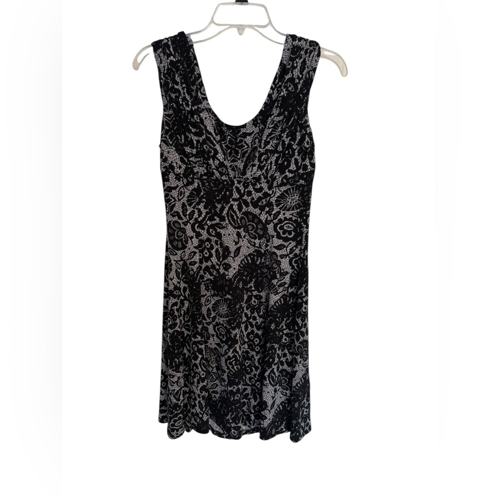 Calvin Klein Black and White Lace Pattern